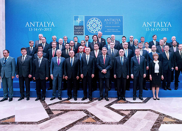 Gobelek-geçmiş-etkinlikler-nato-dışişleri-bakanları-zirvesi-card-m.jpg